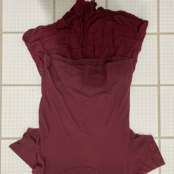 BRANDY MELVILLE BUNDLE! - Picture 3 of 7